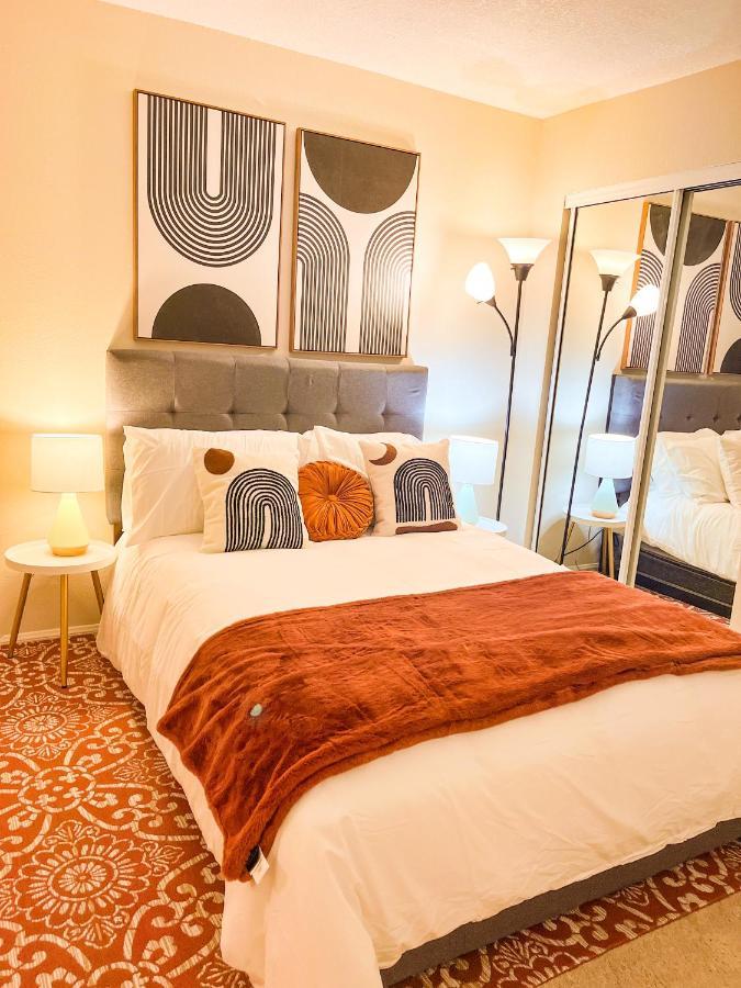 Stylish 2 Bedroom Near Ontario Airport Fontana Exterior foto