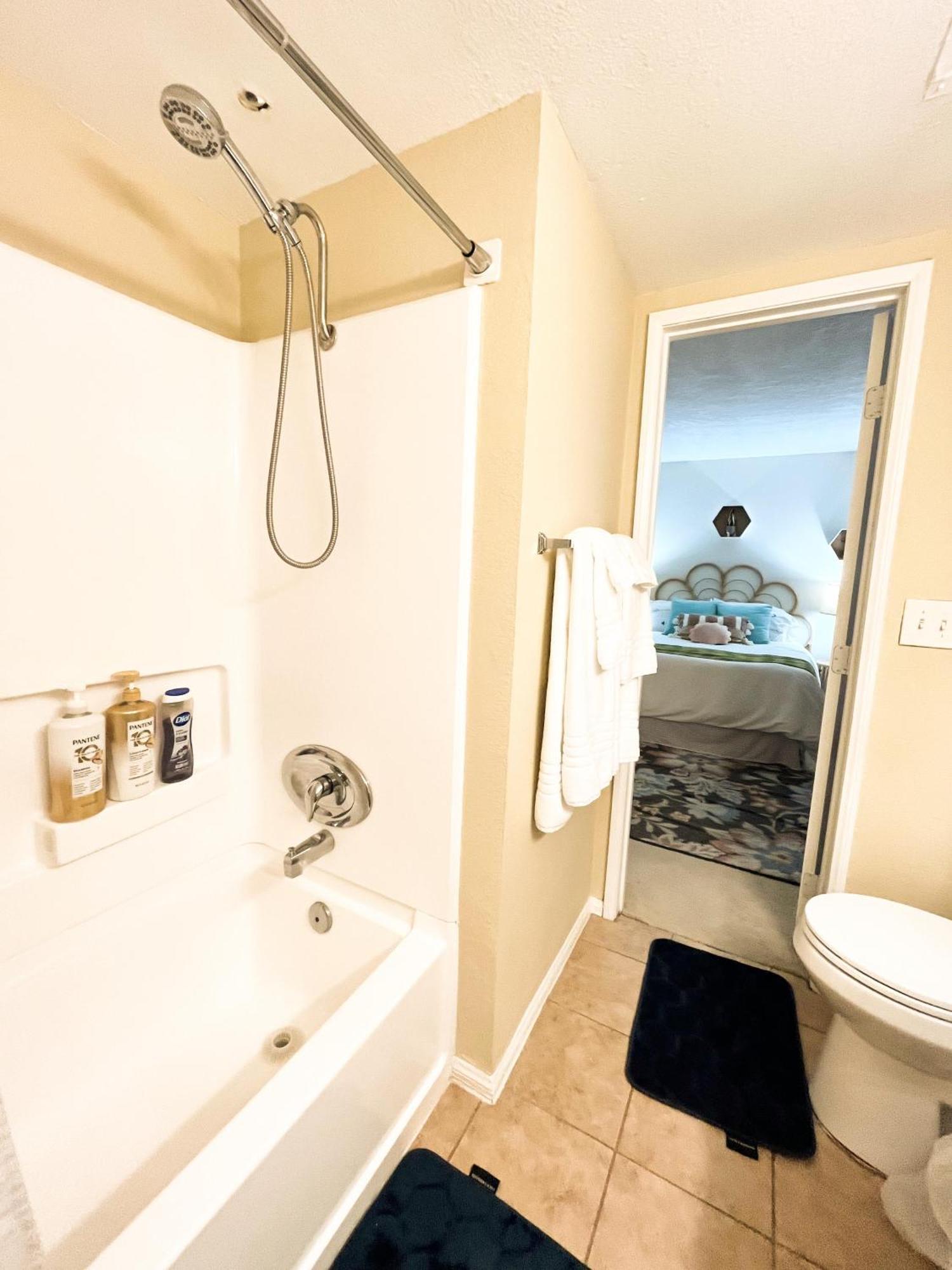 Stylish 2 Bedroom Near Ontario Airport Fontana Exterior foto